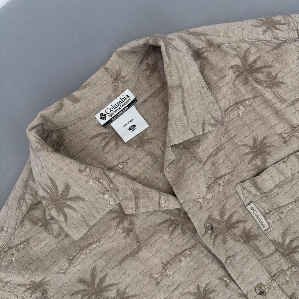 Columbia shirt M short sleeve saltwater fish design Cotton Viscose Blend